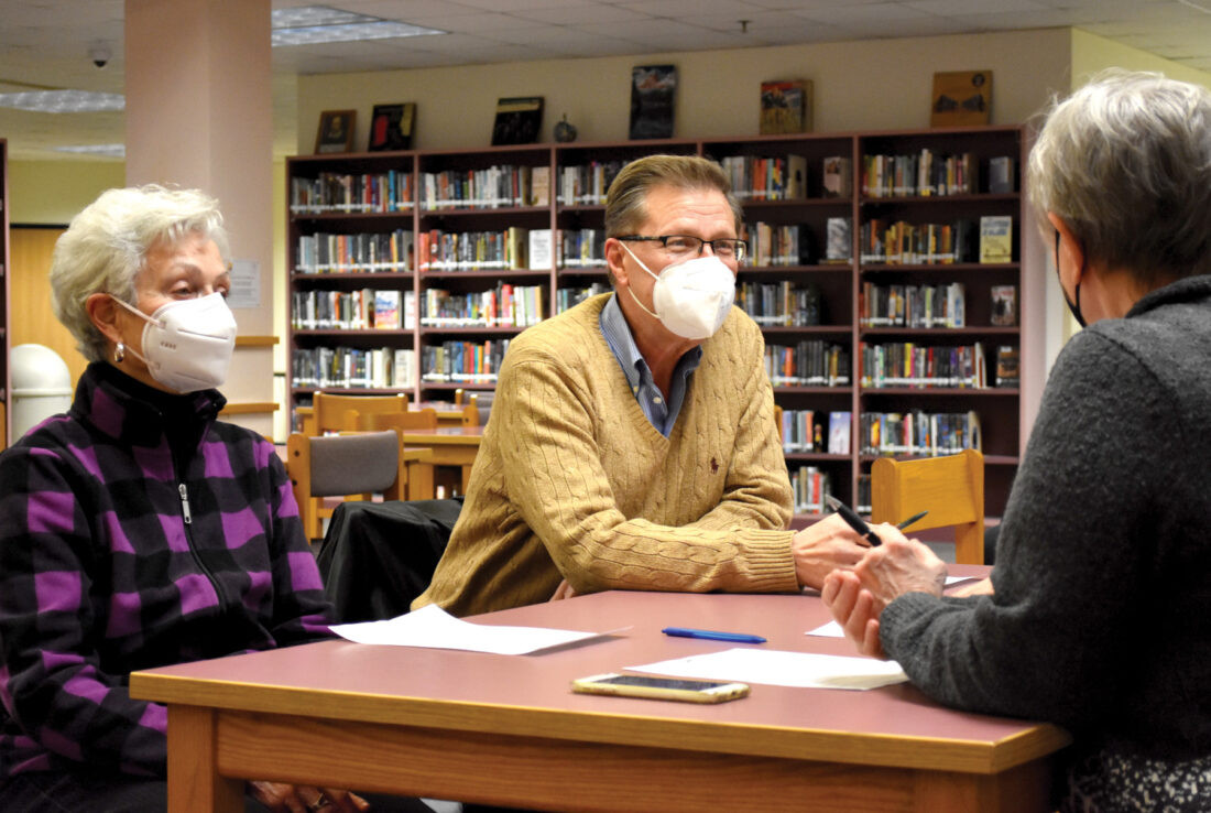 Faribault County’s Democrats meet both in Blue Earth and Wells News